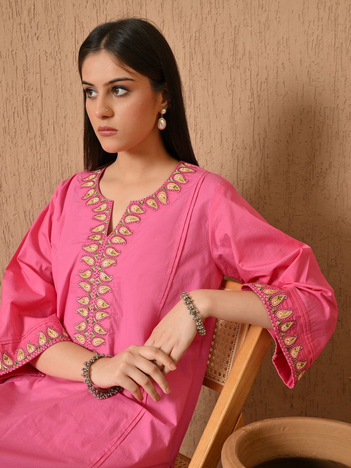 Heer Embroidered Cotton Kurta Set (Hot Pink)