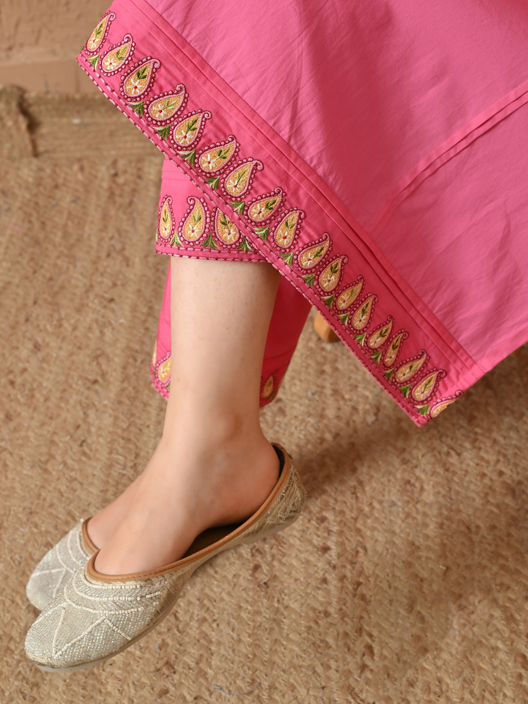 Heer Embroidered Cotton Kurta Set (Hot Pink)