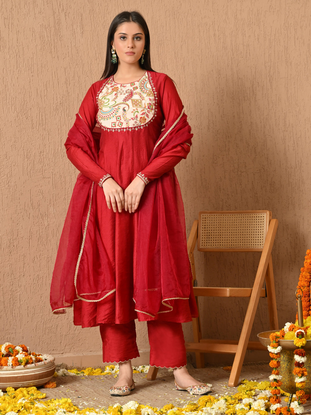 Top Trending Kurta Set Moodboard: 4 Kurta Set Designs to Save for 2026