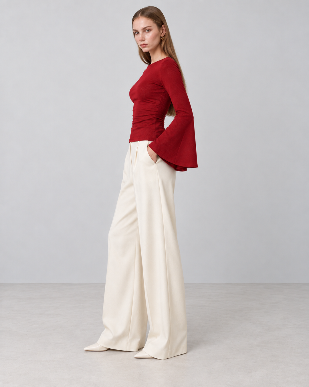 AUTUMN Knit Flare Sleeve Top