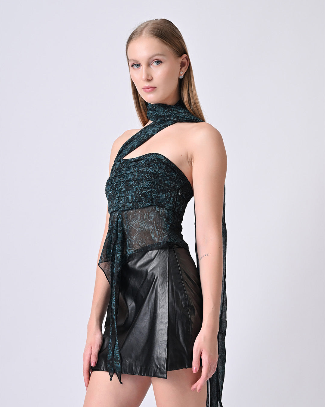 ZARAH Snake Print Off-Shoulder Drape Top (Teal)