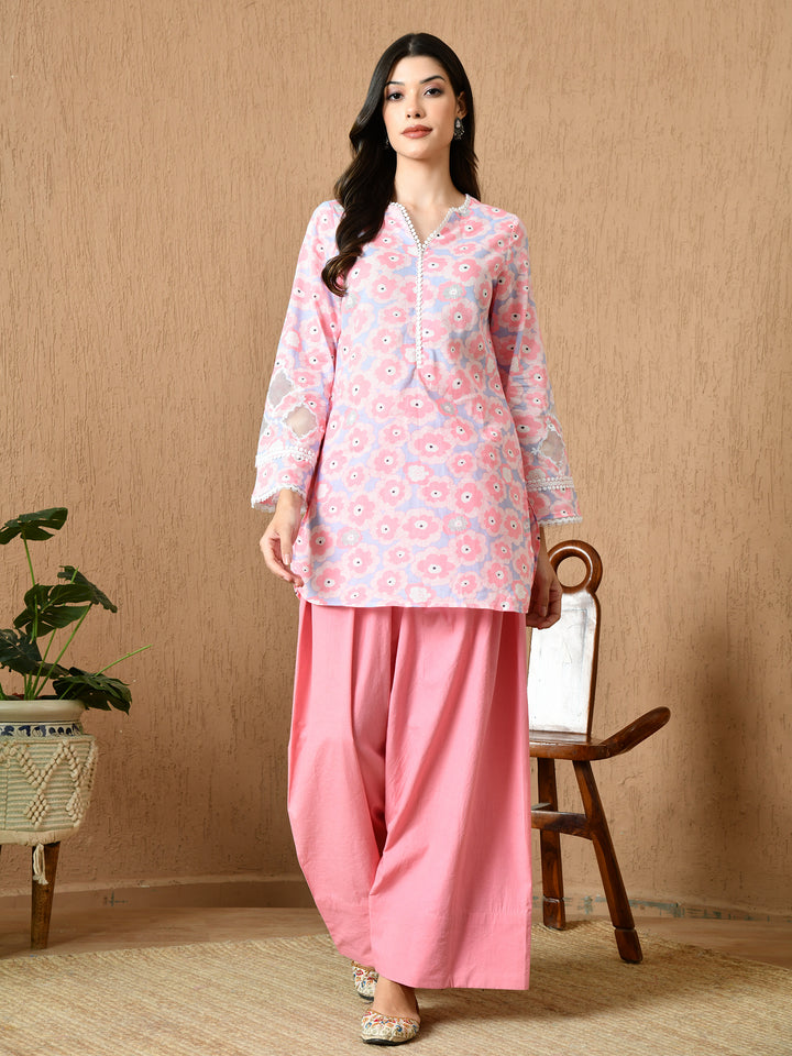 Paki Floral Printed Kurta Set (Pink)