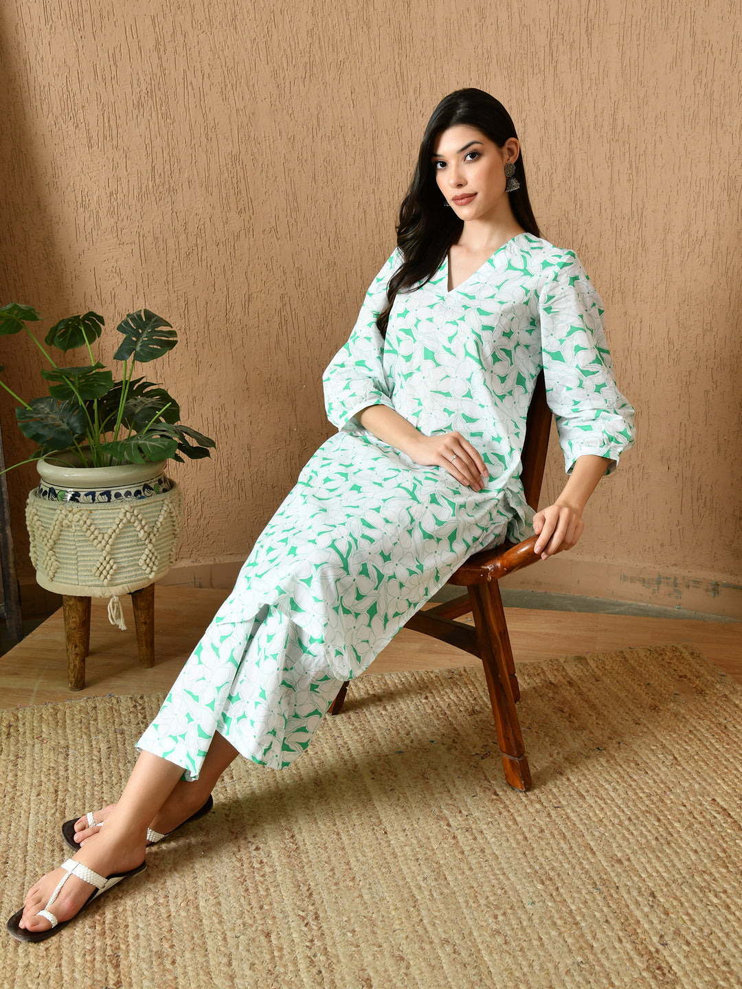 Grace Straight Fit Printed Cotton Kurta with Straight Pant
