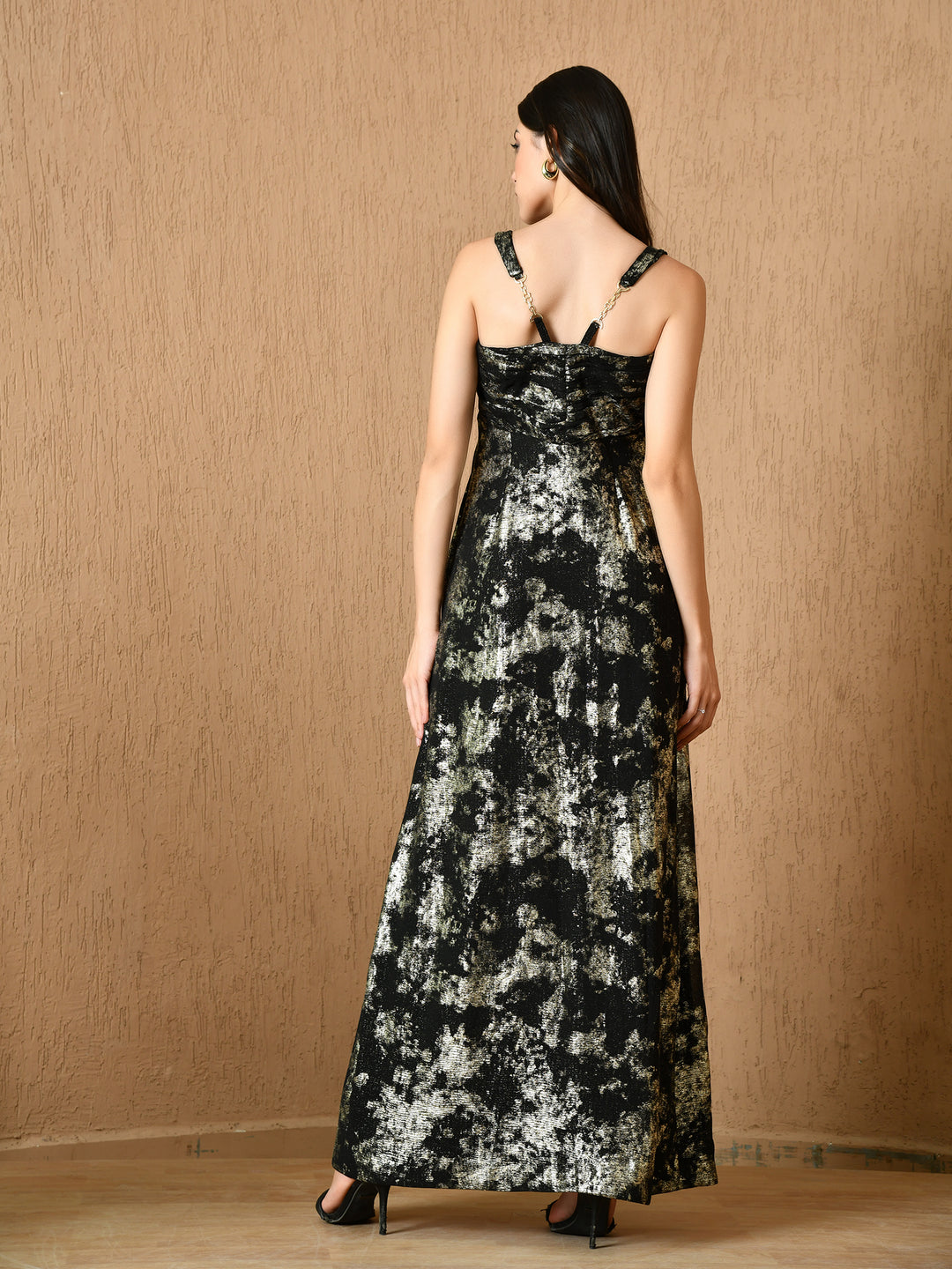 Adele Sleeveless Party Wear Long Dress (Black&Gold)