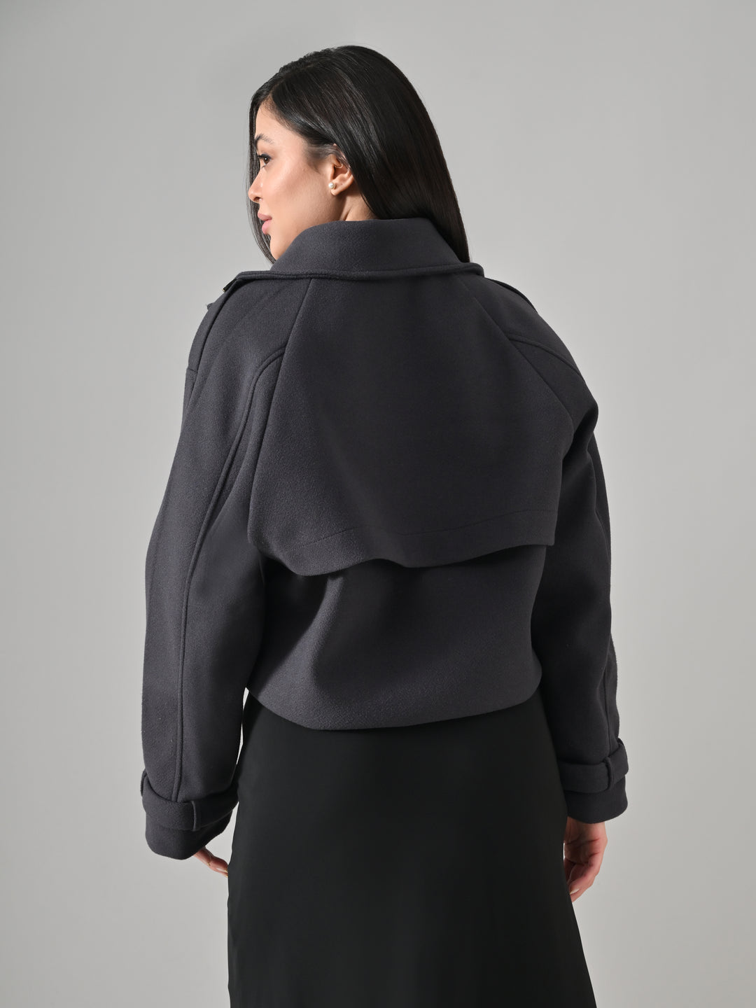 Vera – Charcoal Grey Double-Breasted Crop Blazer