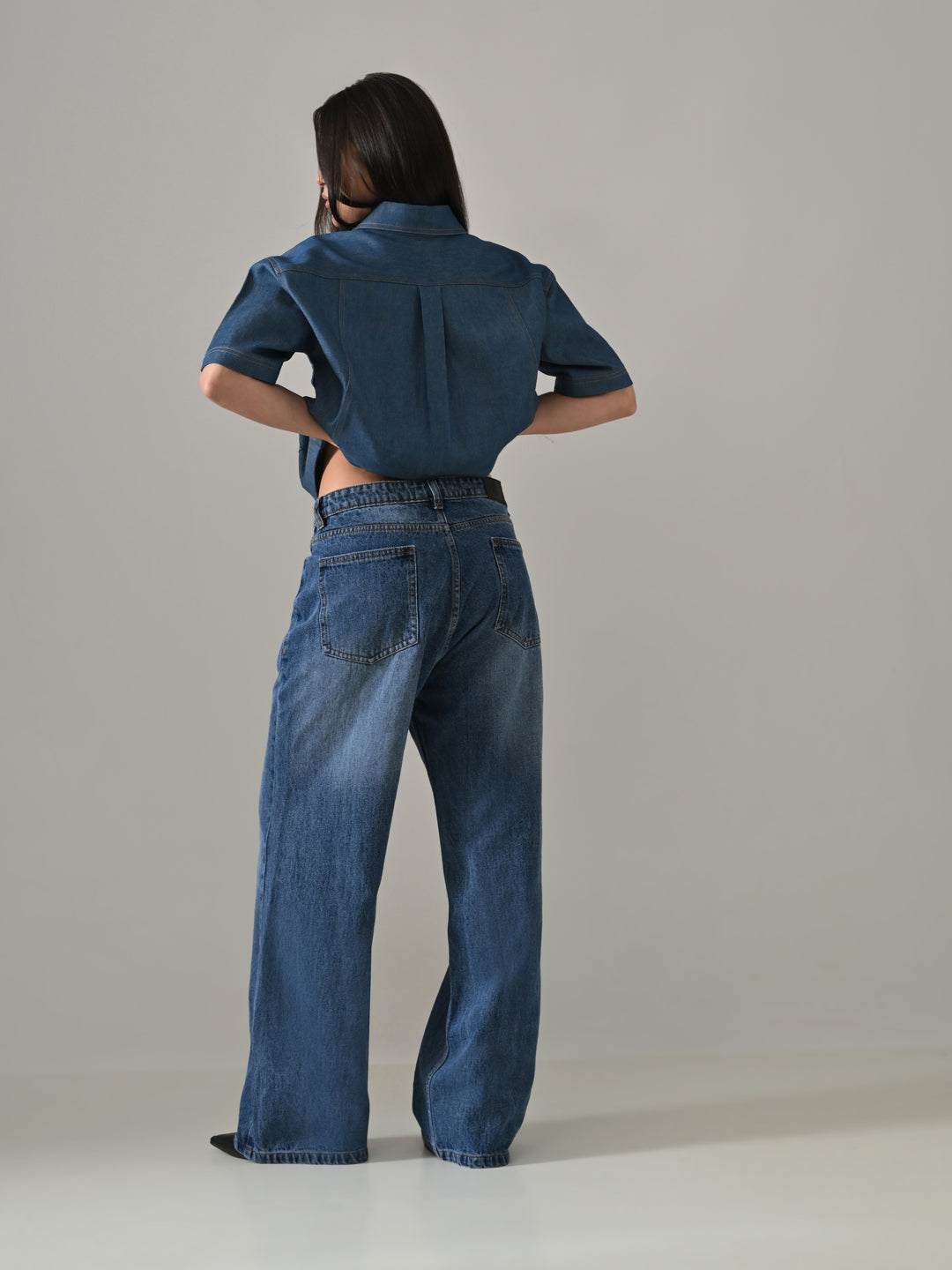 SHADOW BASIC DENIM PANTS (BLUE)