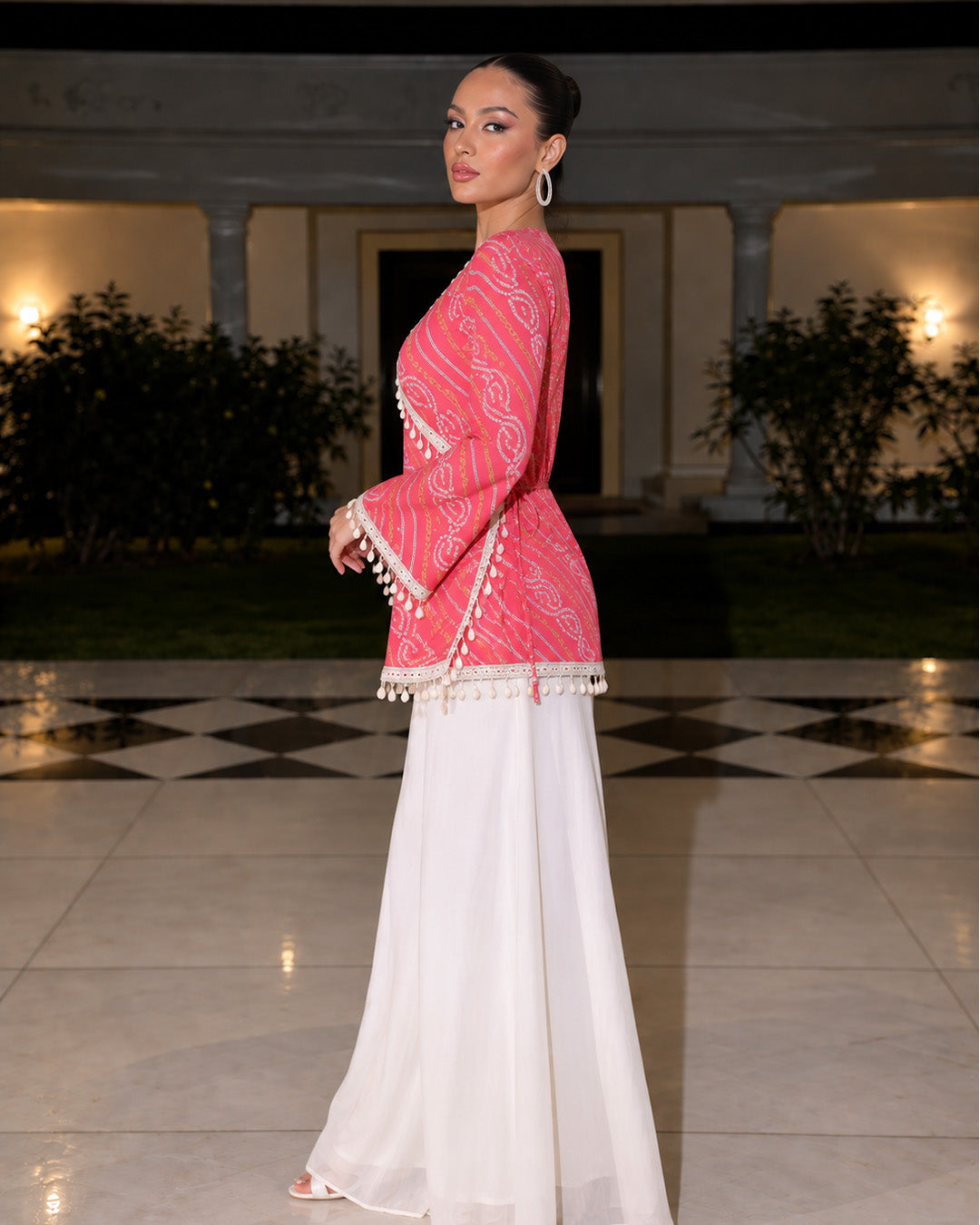 Kiara, Bandhani, Indo-Western sharara set (PINK)