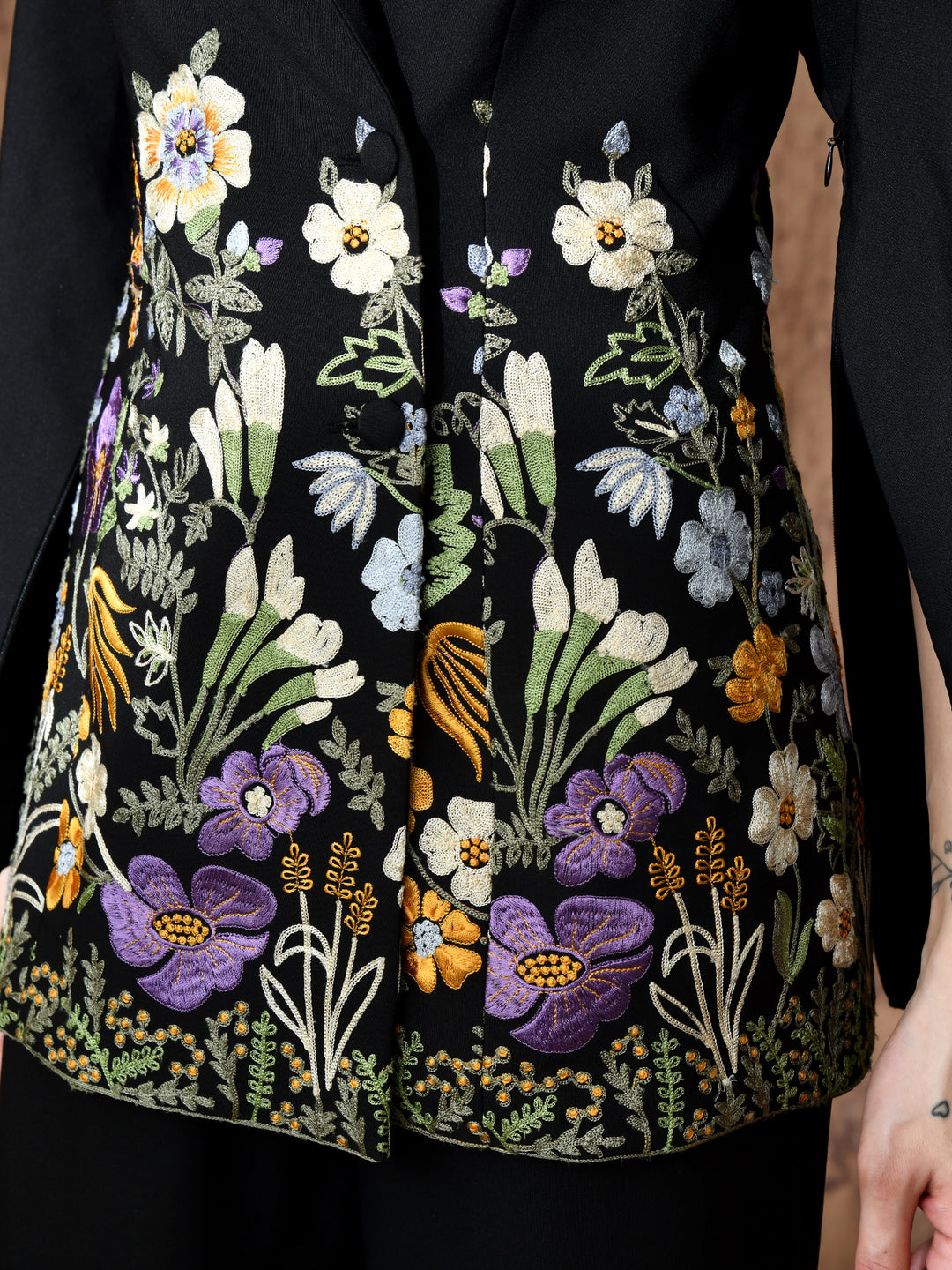 Rosalie Embroidered Banana Crepe Co-ord Set (Black)